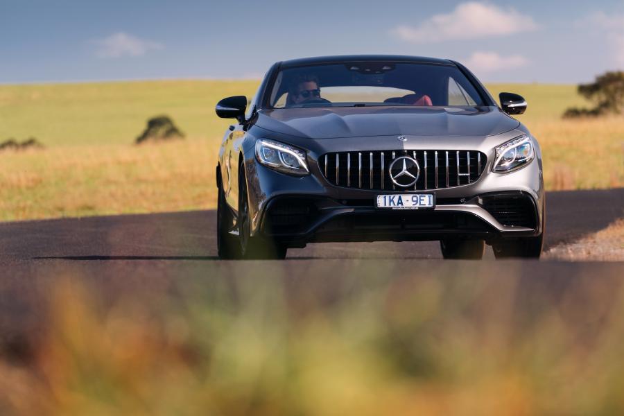  Mercedes-AMG S63 4Matic+ Coupe (C217) 2018 года  (AU) (фото 2 из 40)